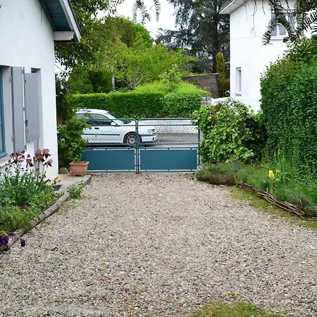 La Maisonnette Du Jardin Cache מרמנדה