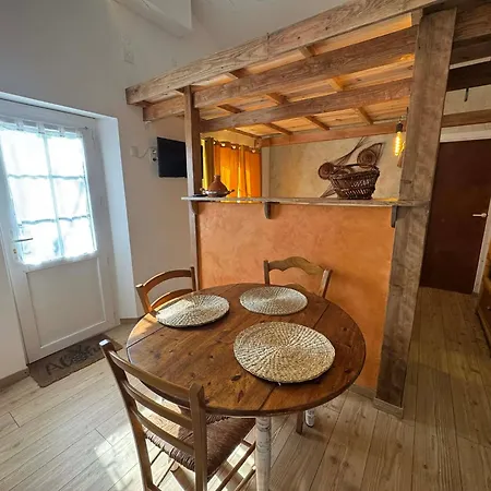 La Maisonnette Climatisee Du